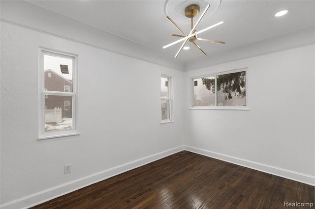 10900 Worden Street, Detroit, MI 48224