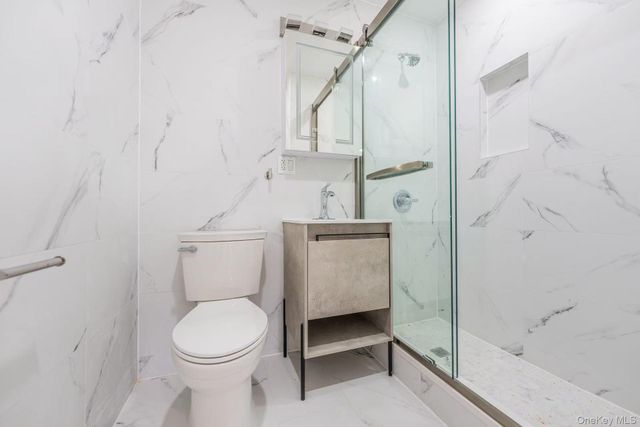 165-02 Sanford Avenue, Flushing, NY 11358