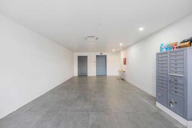 165-02 Sanford Avenue, Flushing, NY 11358