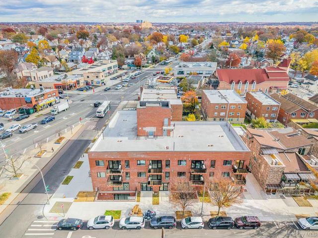 165-02 Sanford Avenue, Flushing, NY 11358