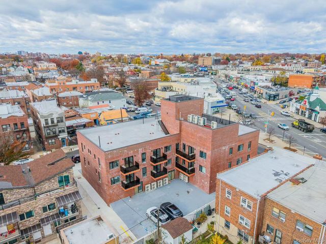 165-02 Sanford Avenue, Flushing, NY 11358