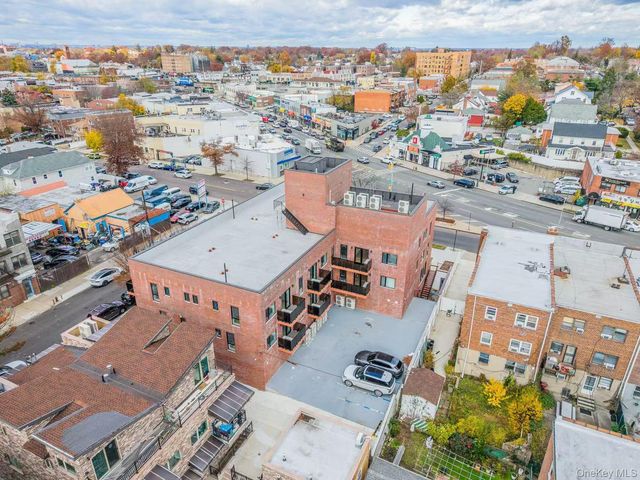 165-02 Sanford Avenue, Flushing, NY 11358