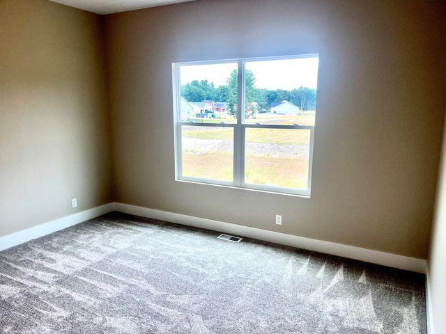 2489 Gray Wolf Way, Muskegon, MI 49444