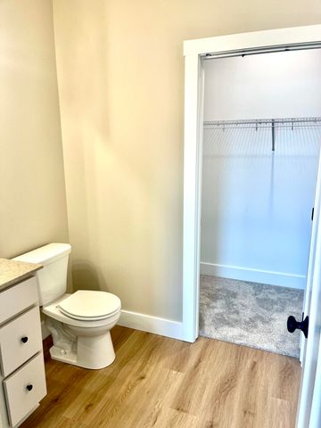 2489 Gray Wolf Way, Muskegon, MI 49444