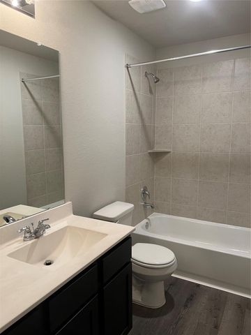 5603 Brooklyn Rose Drive, Rosharon, TX 77583