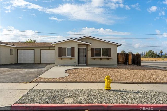 2327 Chanaral Avenue, Hemet, CA 92545