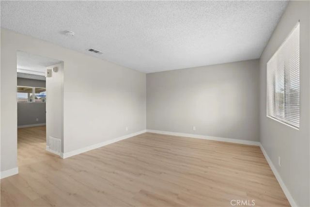 2327 Chanaral Avenue, Hemet, CA 92545