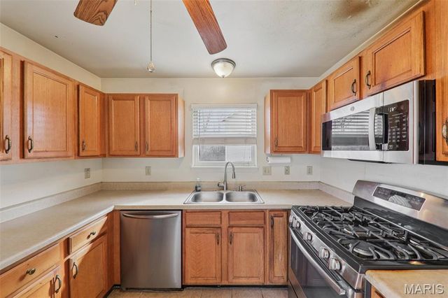 25 Ramblewood Court, Wentzville, MO 63385