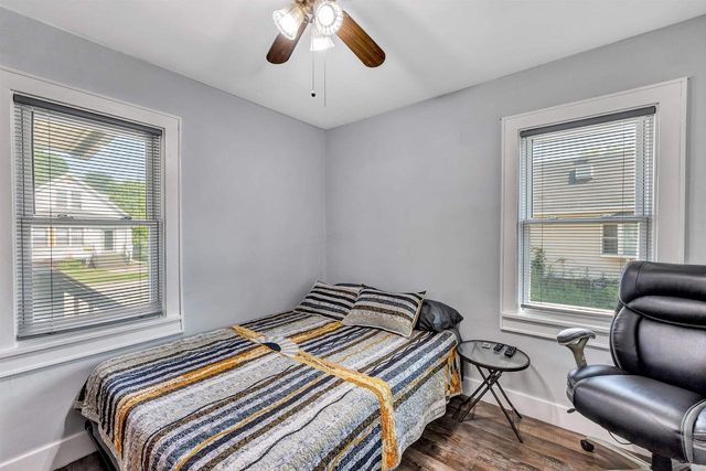 517 12TH AVENUE, Green Bay, WI 54303