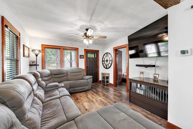 517 12TH AVENUE, Green Bay, WI 54303