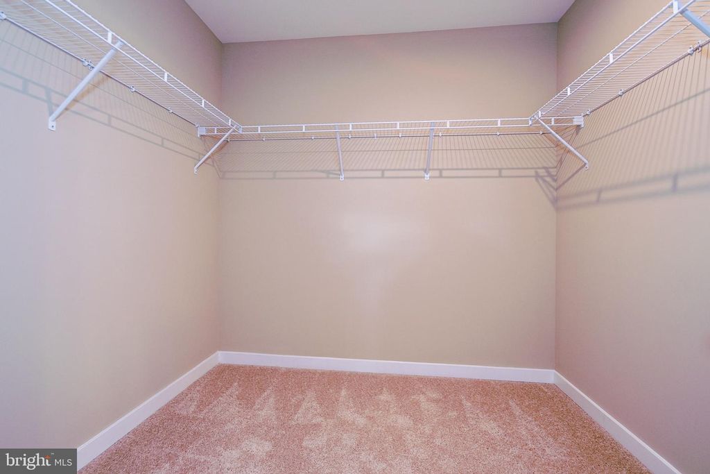 Image 15 of property listing at 203 CASE RD, Townsend, DE 19734