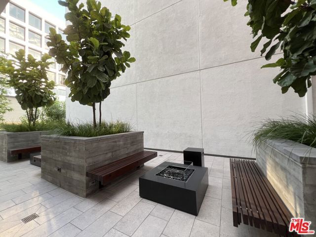 1234 Wilshire Boulevard 403, Los Angeles, CA 90017