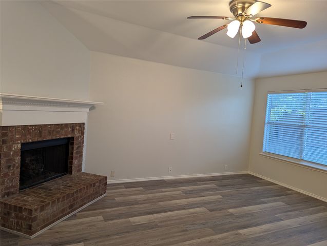 2003 Dove Crossing, Melissa, TX 75454