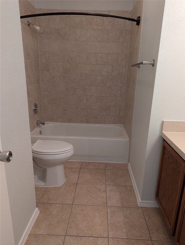 2003 Dove Crossing, Melissa, TX 75454