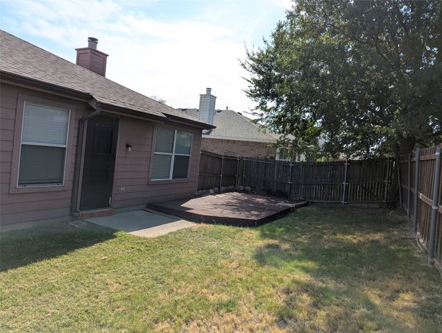 2003 Dove Crossing, Melissa, TX 75454