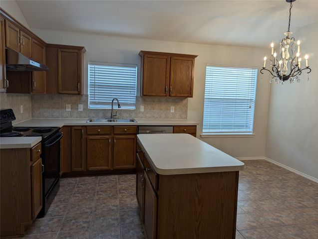 2003 Dove Crossing, Melissa, TX 75454