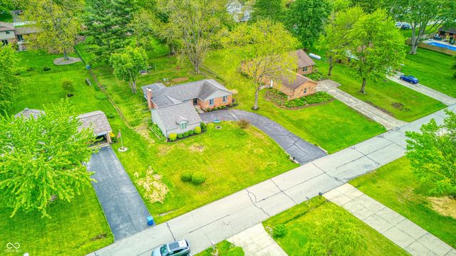 311 Woodland West Drive, Greenfield, IN 46140
