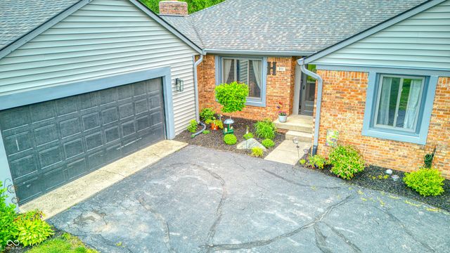 311 Woodland West Drive, Greenfield, IN 46140