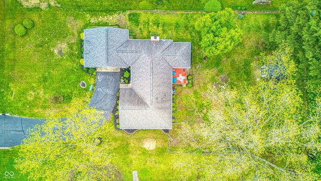 311 Woodland West Drive, Greenfield, IN 46140