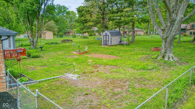 311 Woodland West Drive, Greenfield, IN 46140