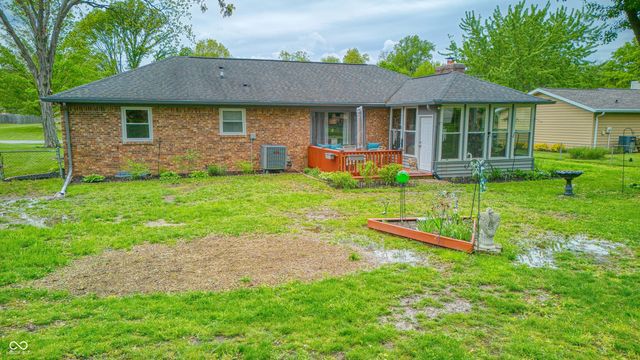 311 Woodland West Drive, Greenfield, IN 46140
