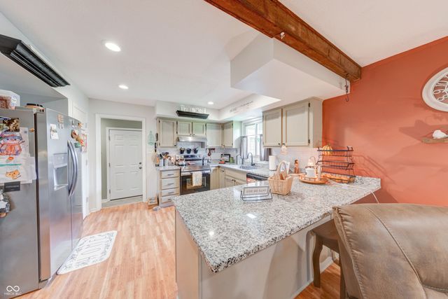 311 Woodland West Drive, Greenfield, IN 46140