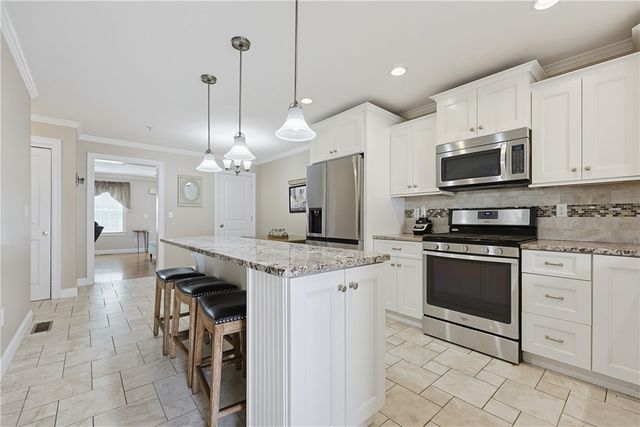 1400 Commerce Way 18, Attleboro, MA 02703