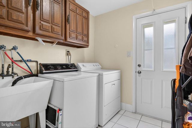24 MILLBRIDGE RD, Clementon, NJ 08021