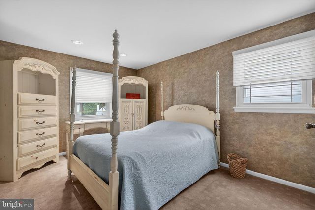 24 MILLBRIDGE RD, Clementon, NJ 08021