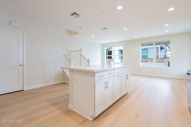 201 Red Brick Drive 1, Simi Valley, CA 93065
