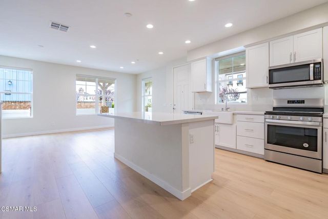 201 Red Brick Drive 1, Simi Valley, CA 93065