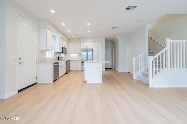201 Red Brick Drive 1, Simi Valley, CA 93065