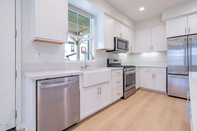 201 Red Brick Drive 1, Simi Valley, CA 93065