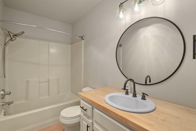 1517 Molly Lane, Grants Pass, OR 97527