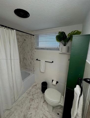 1530 NE 191st Street 241, Miami, FL 33179