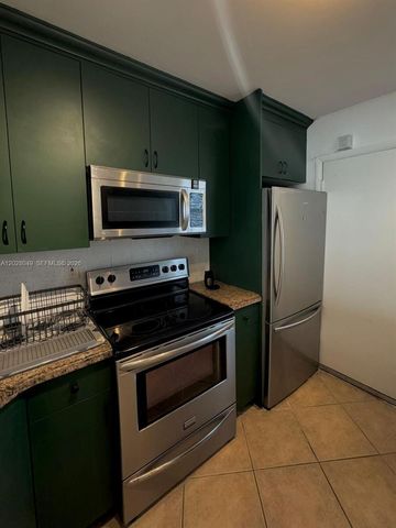 1530 NE 191st Street 241, Miami, FL 33179