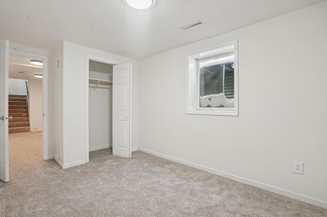 318 12th Street N, Moorhead, MN 56560