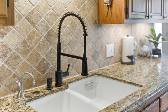 8228 N 175th Avenue E, Owasso, OK 74055