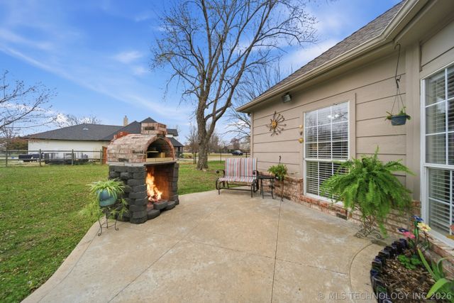 8228 N 175th Avenue E, Owasso, OK 74055