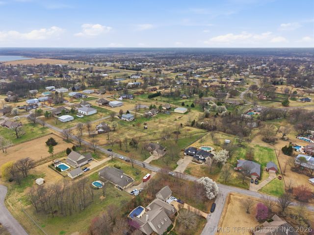 8228 N 175th Avenue E, Owasso, OK 74055