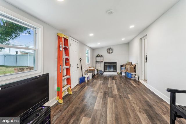 110 HARVARD RD, Hagerstown, MD 21742