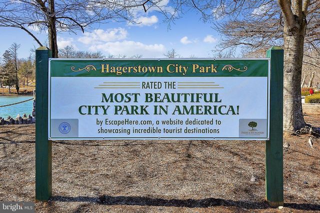 110 HARVARD RD, Hagerstown, MD 21742