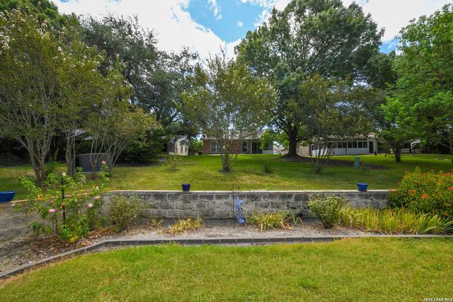 3628 Scenic Dr, Schertz, TX 78108