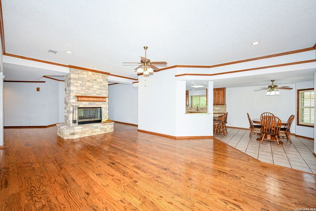 3628 Scenic Dr, Schertz, TX 78108