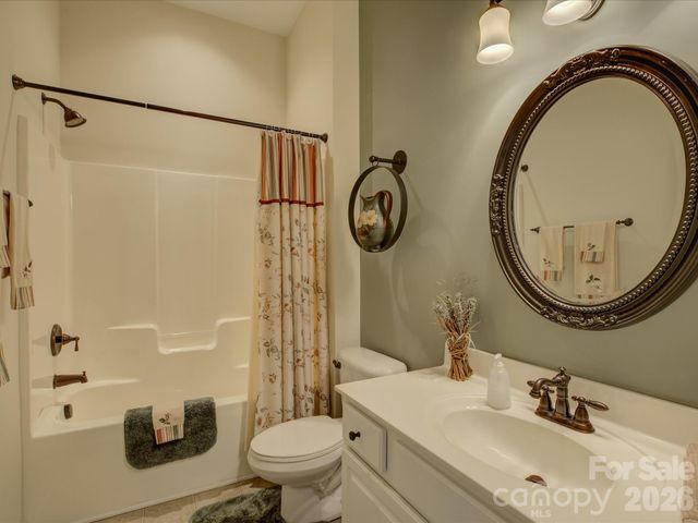 546 Pine Links Drive, Tega Cay, SC 29708