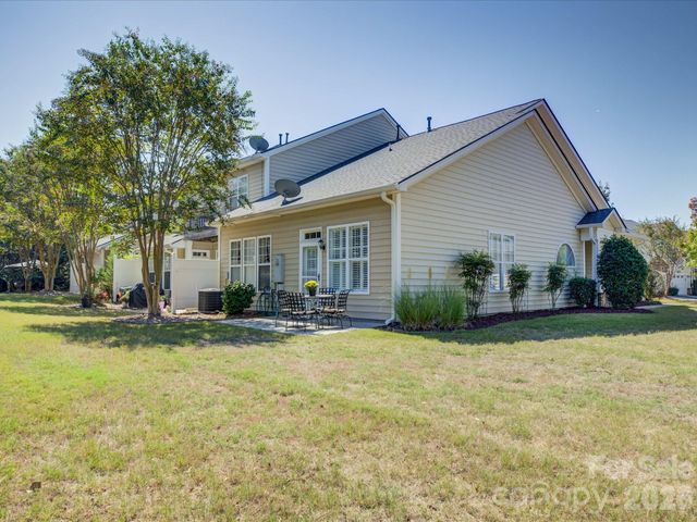 546 Pine Links Drive, Tega Cay, SC 29708