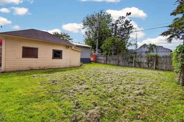 2335 Olive STREET, Racine, WI 53403