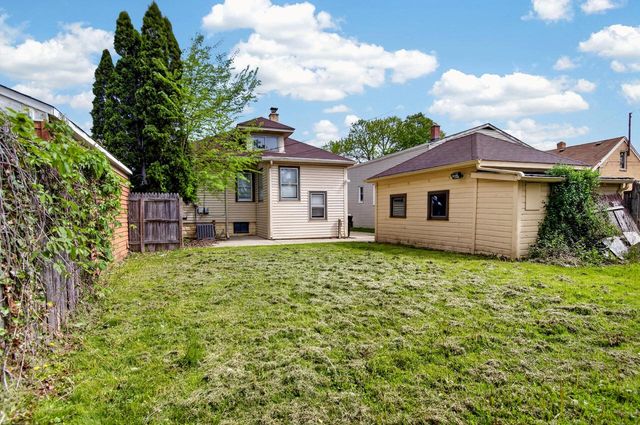 2335 Olive STREET, Racine, WI 53403