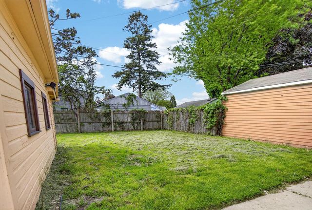 2335 Olive STREET, Racine, WI 53403
