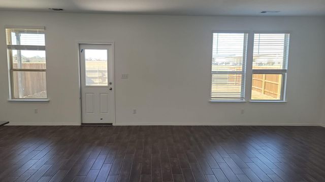 541 Pickrell LOOP, Liberty Hill, TX 78642